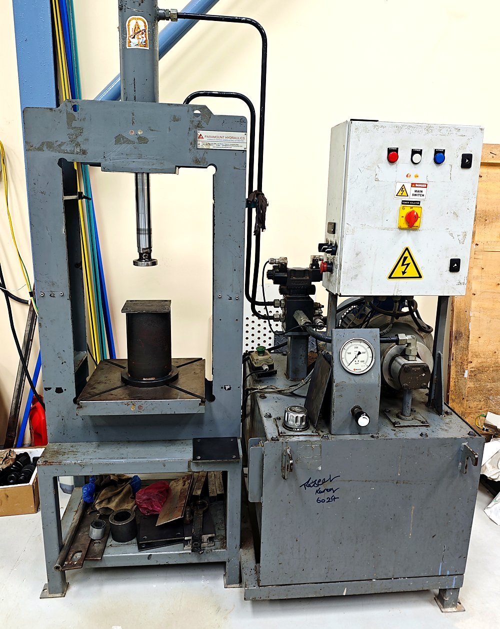 40 ton hydraulic secondary press at SNV